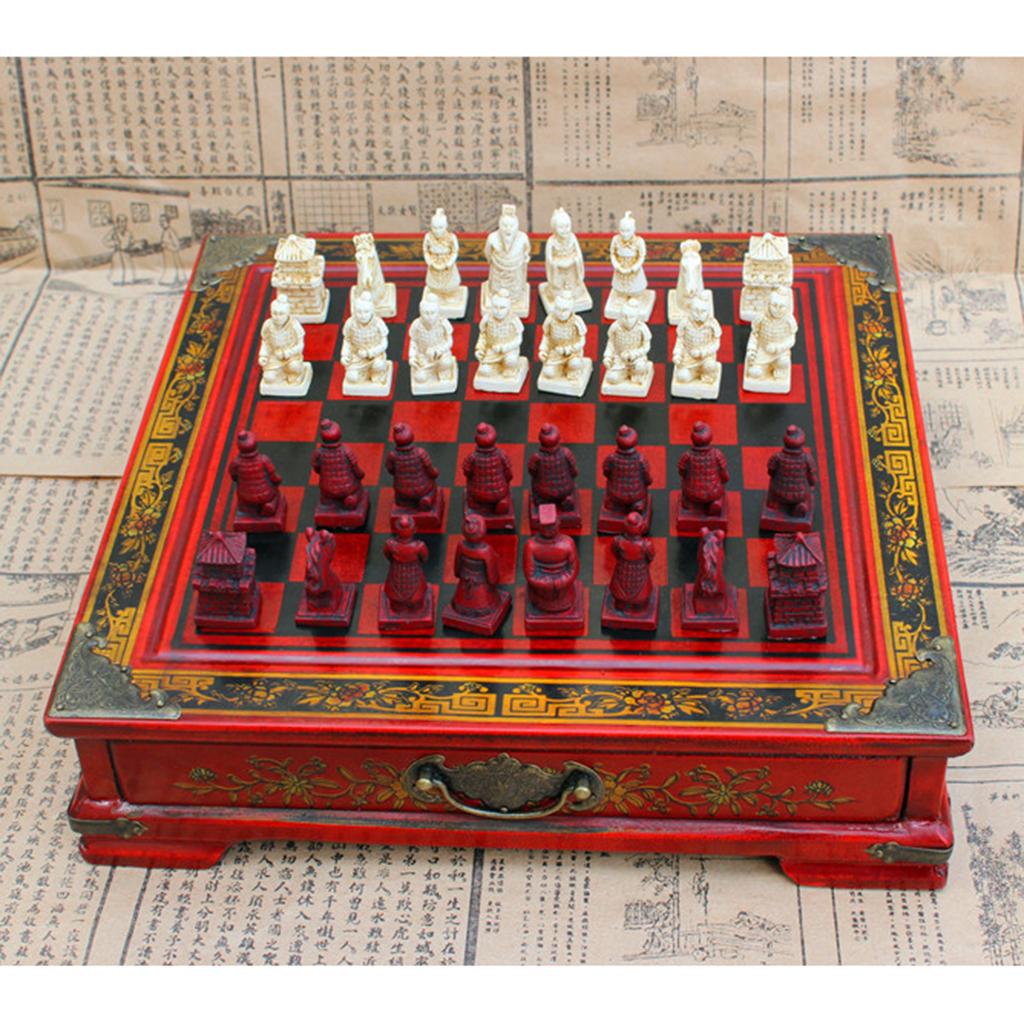 Vintage Collectible Board Games - Çin Satranç Seti Reçine Antika Masa
