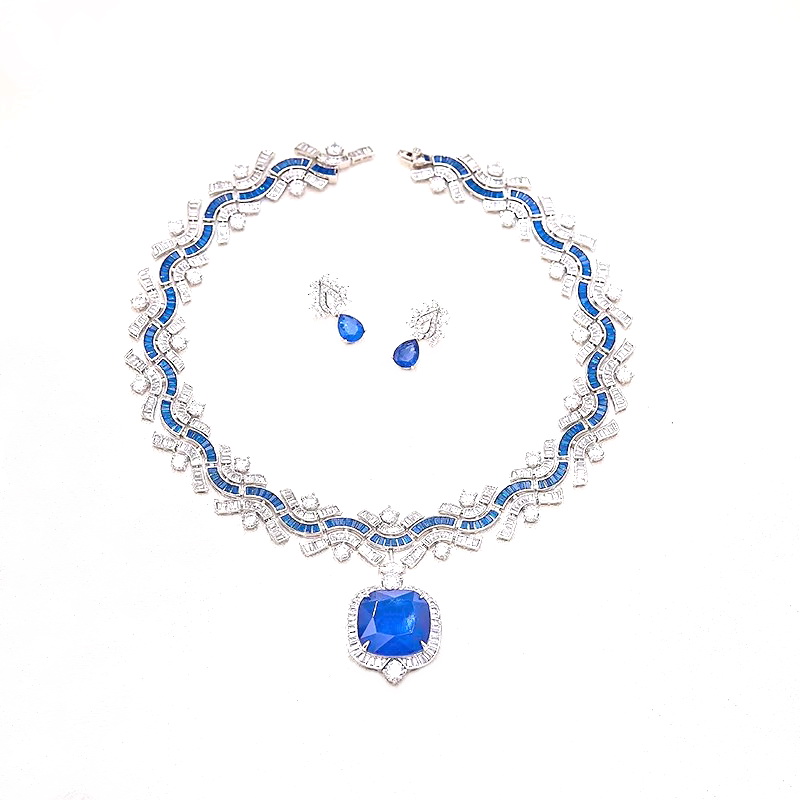 Vintage Collectible Jewelry - Tasarımcı Koleksiyonu Tarzı Kolye Küpe Kübik