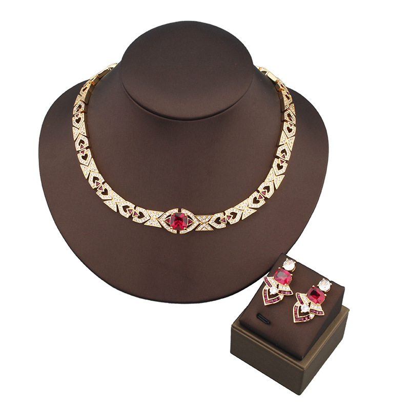 Vintage Collectible Jewelry - Tasarımcı koleksiyonu stil saplama küpe kolye