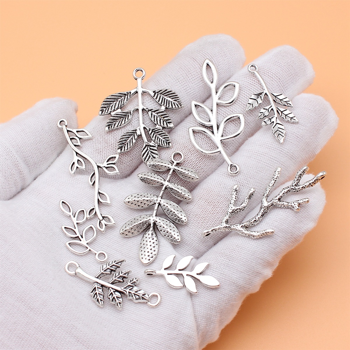 9 adet Antik Gümüş Renk Şube C - Vintage Collectible Jewelry incelemesi ve fiyatı